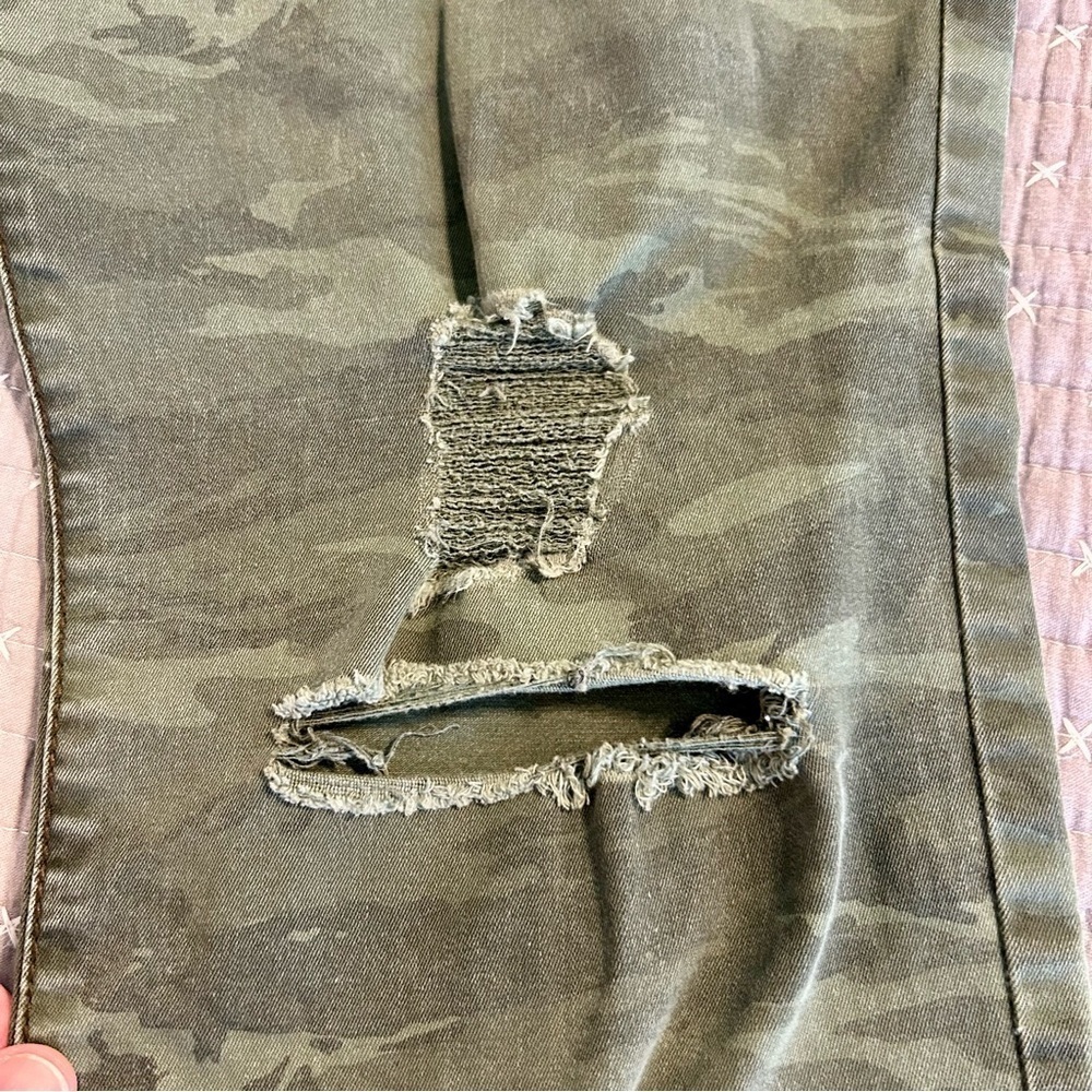 Arizona Jean Company Green Camo Jegging Pants 19 - Picture 6 of 8